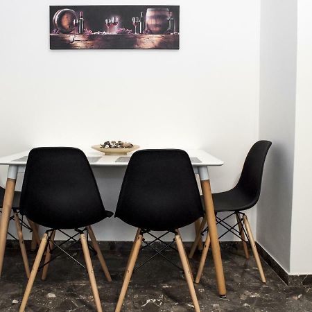 Modern Flat, Vibrant And Excellent Spot!! Apartment Атина Екстериор снимка