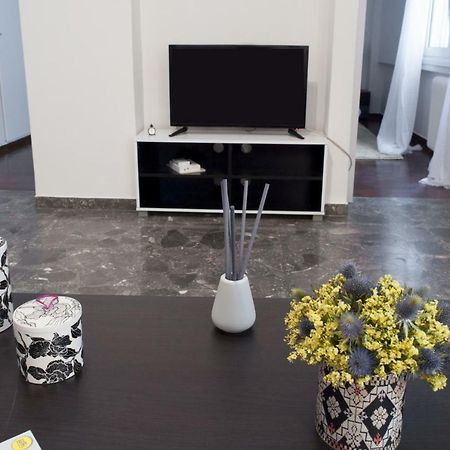 Modern Flat, Vibrant And Excellent Spot!! Apartment Атина Екстериор снимка