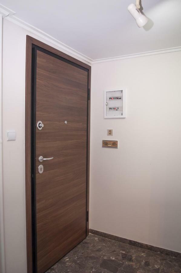 Modern Flat, Vibrant And Excellent Spot!! Apartment Атина Екстериор снимка
